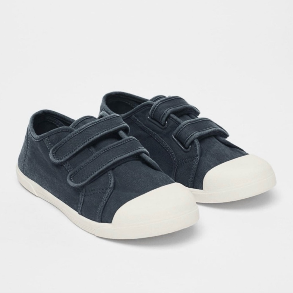 NWT ZARA SNEAKERS